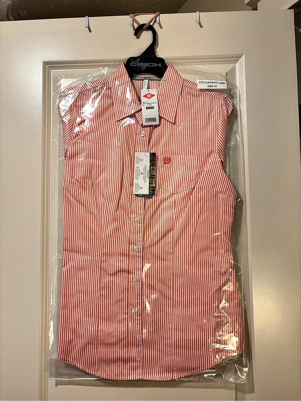 Cinch Women’s Striped Button Down Size Medium NWT